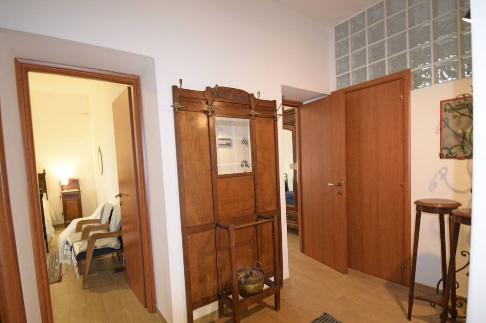 Photo of Bedroom in Macchia