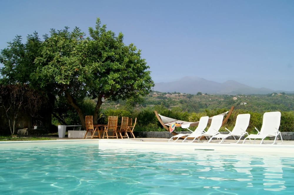 Photo of Outdoor in Macchia