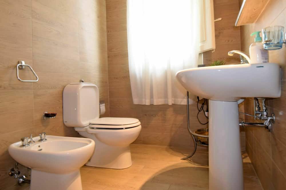 Photo of Bathroom in Macchia