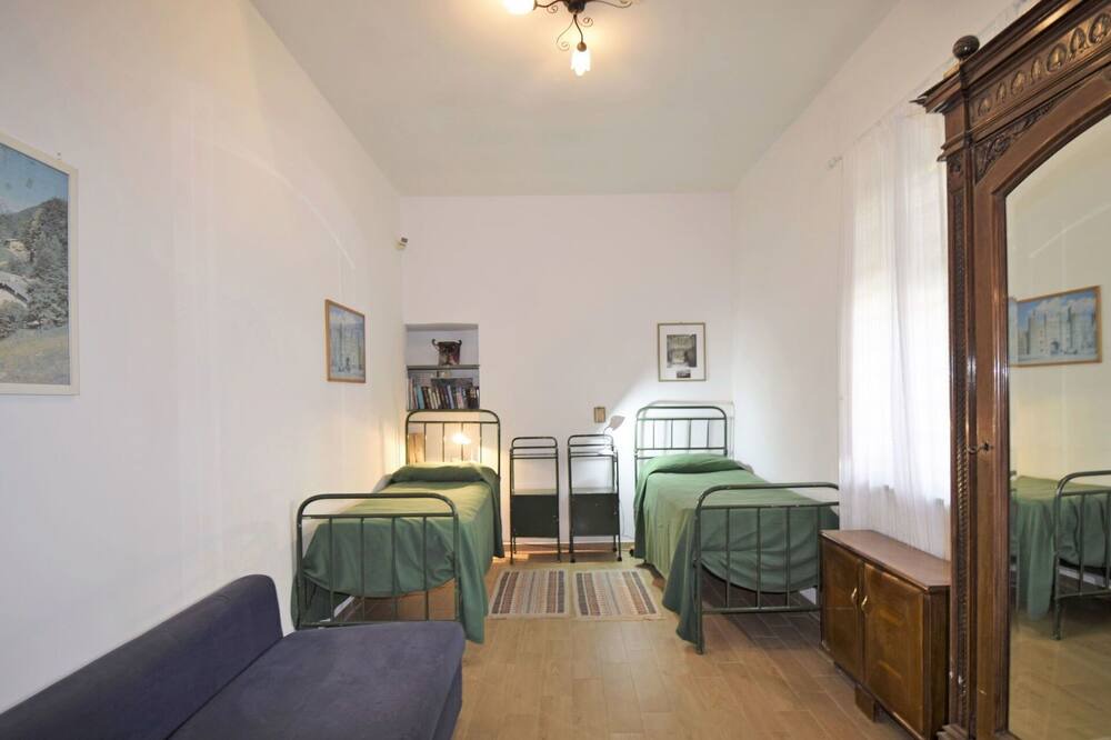 Photo of Bedroom in Macchia