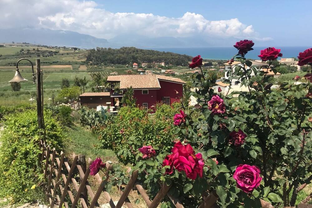 Photo of Outdoor in Partinico