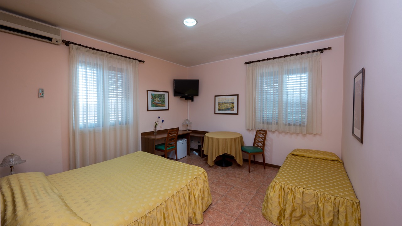 Photo of Bedroom in Motta Sant'Anastasia