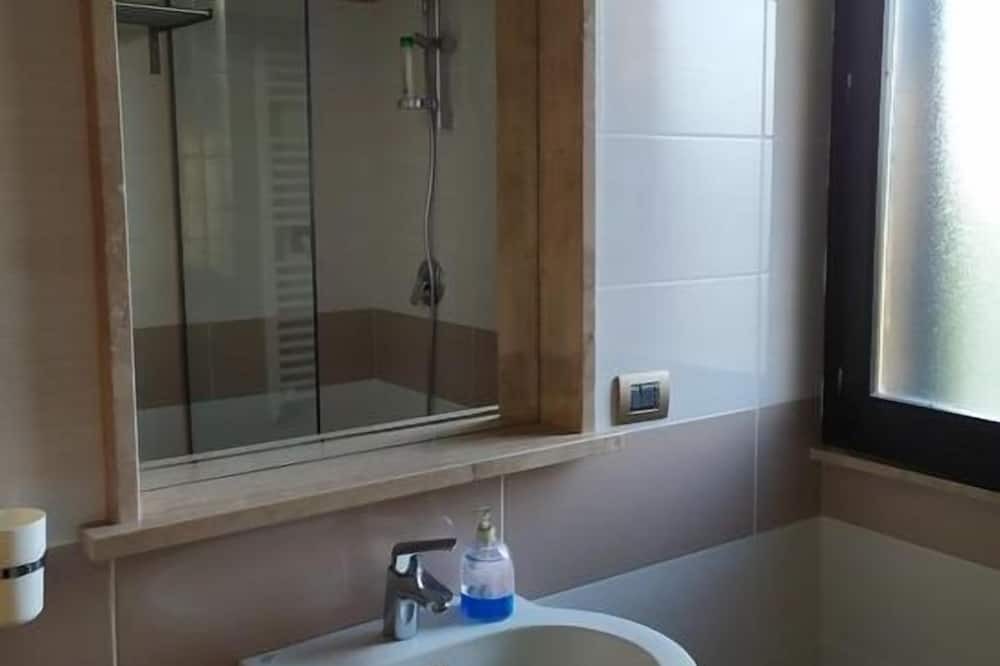 Photo of Bathroom in Cannizzaro