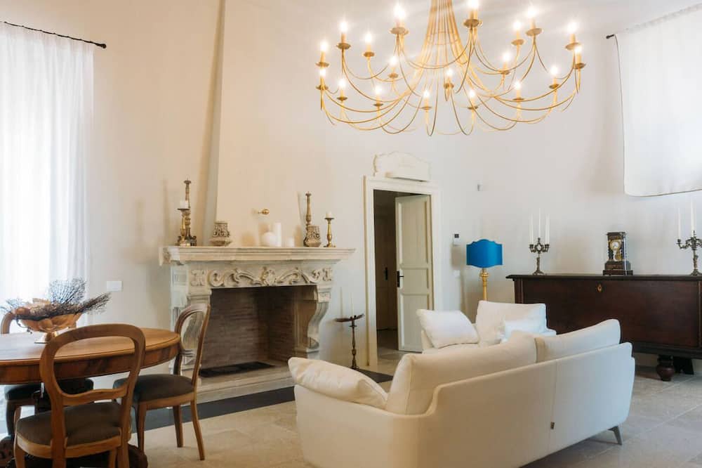 Photo of Livingroom in Palazzolo Acreide Historic Centre