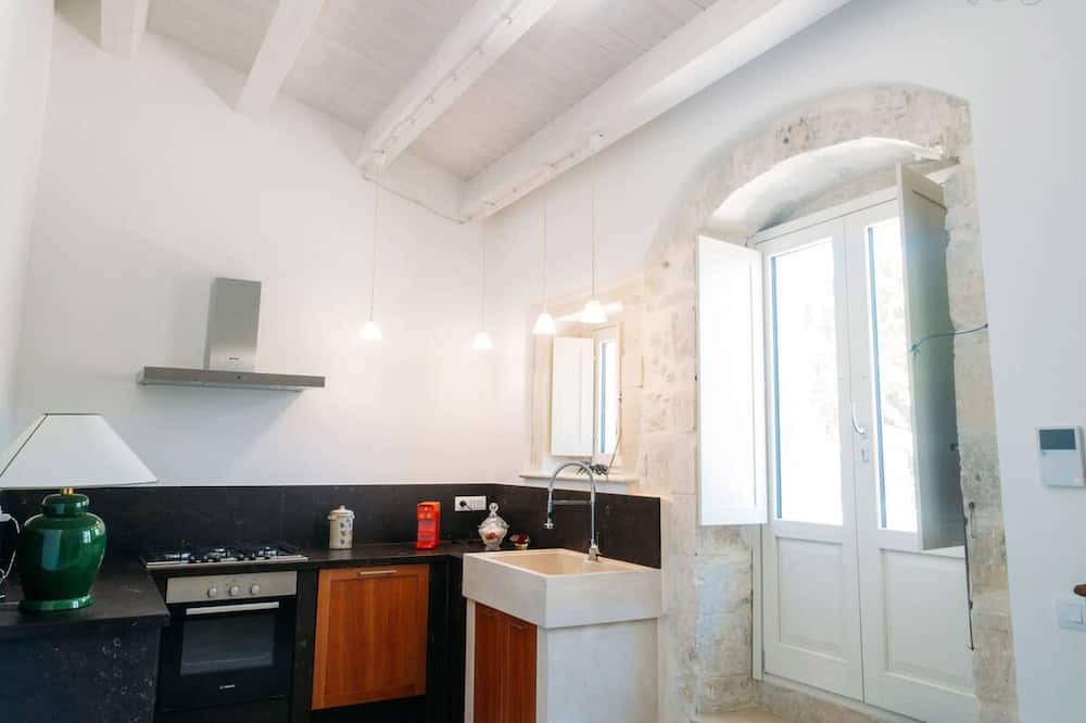 Photo of Kitchen in Palazzolo Acreide Historic Centre