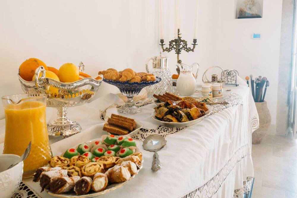Photo of Kitchen in Palazzolo Acreide Historic Centre