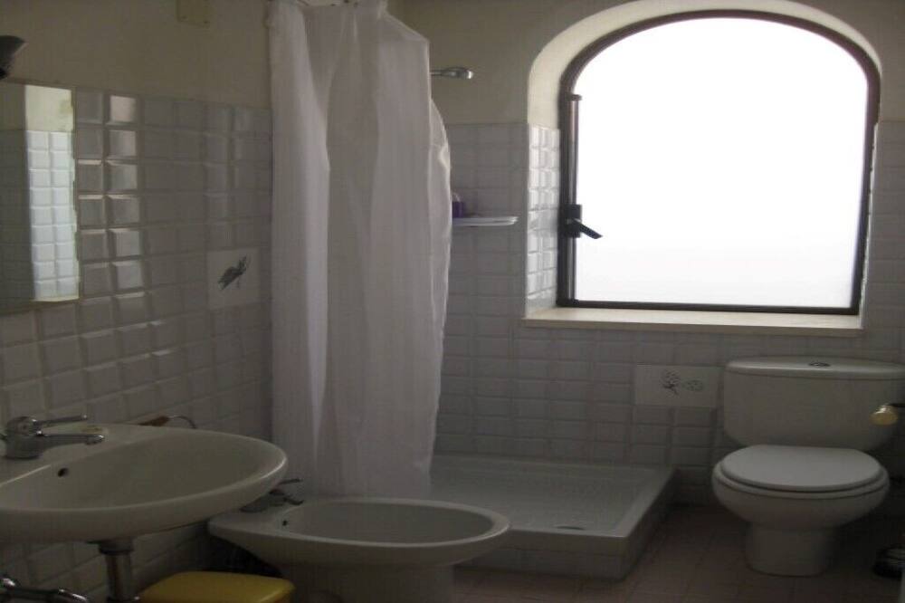 Photo of Bathroom in Furci Siculo