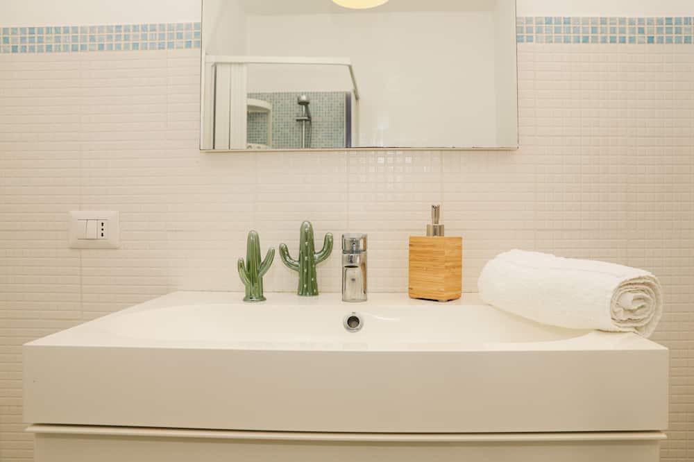 Photo of Bathroom in Punta Braccetto
