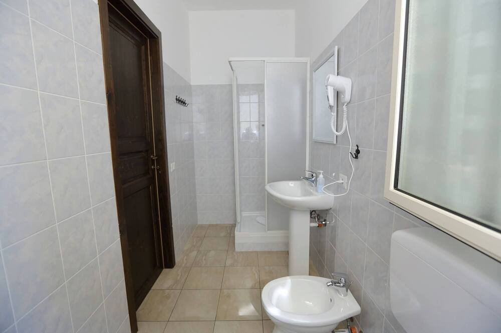 Photo of Bathroom in Barrafranca