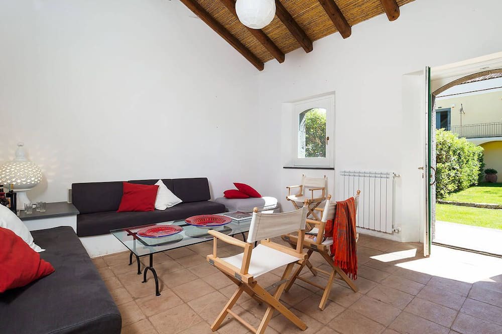 Photo of Livingroom in Rovittello