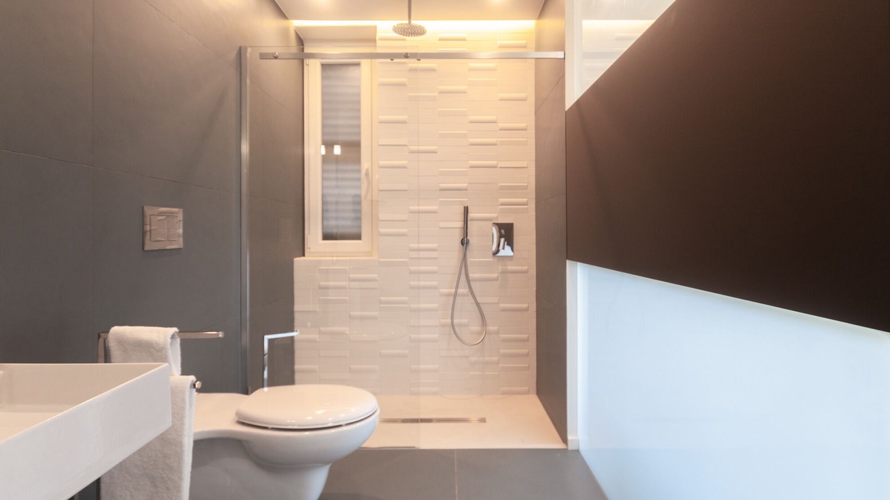 Photo of Bathroom in Picanello-Ognina-Barriera-Canalicchio