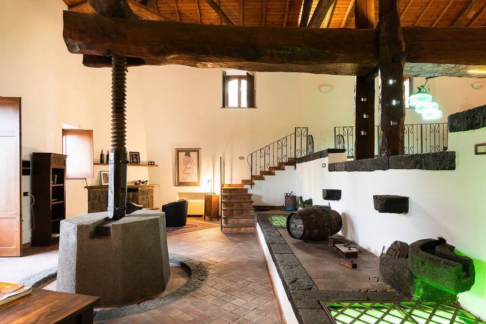 Photo of Livingroom in Pedara