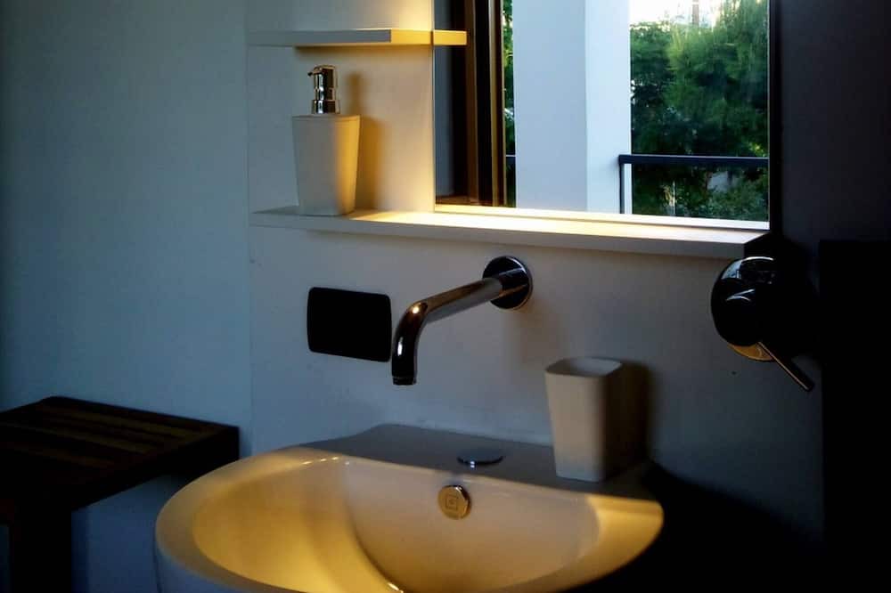 Photo of Bathroom in Torre Colonna-sperone