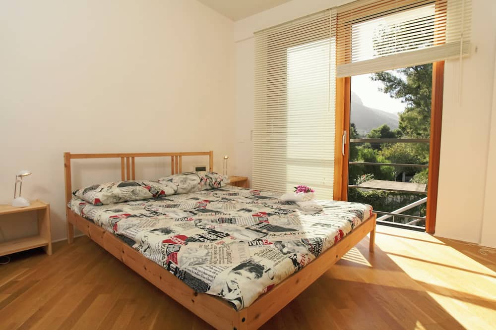 Photo of Bedroom in Torre Colonna-sperone
