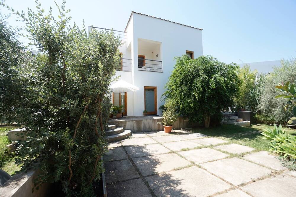 Photo of Outdoor in Torre Colonna-sperone