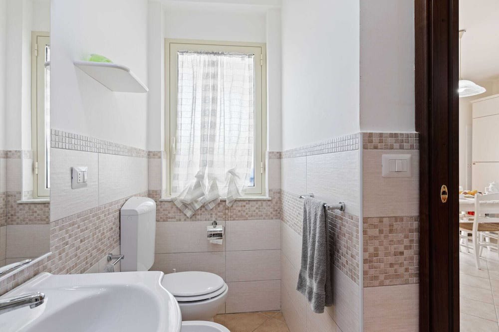 Photo of Bathroom in Nizza di Sicilia