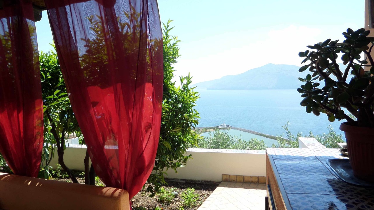Photo of Outdoor in Lingua