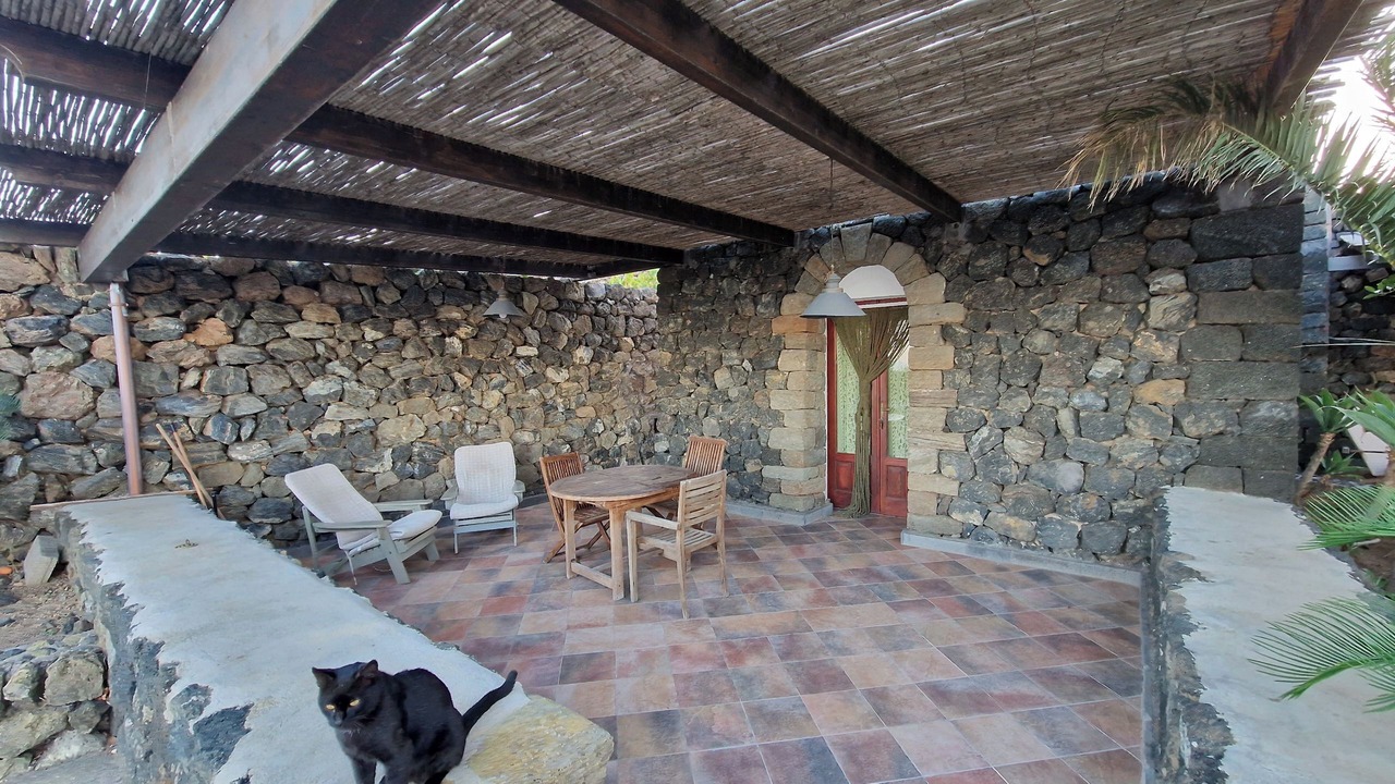 Photo of Outdoor in Kamma