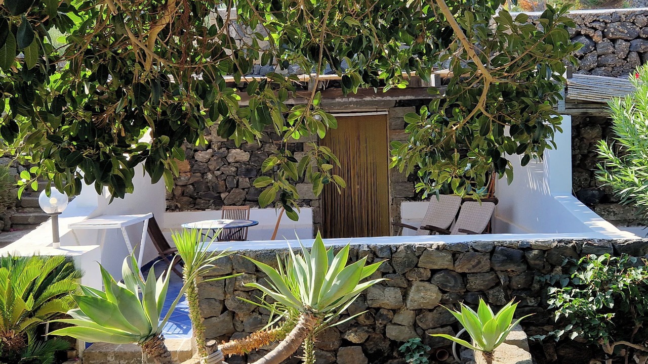 Photo of Patio Balcony in Kamma