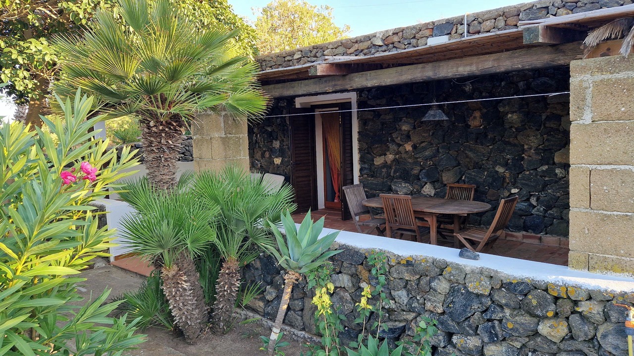 Photo of Outdoor in Kamma