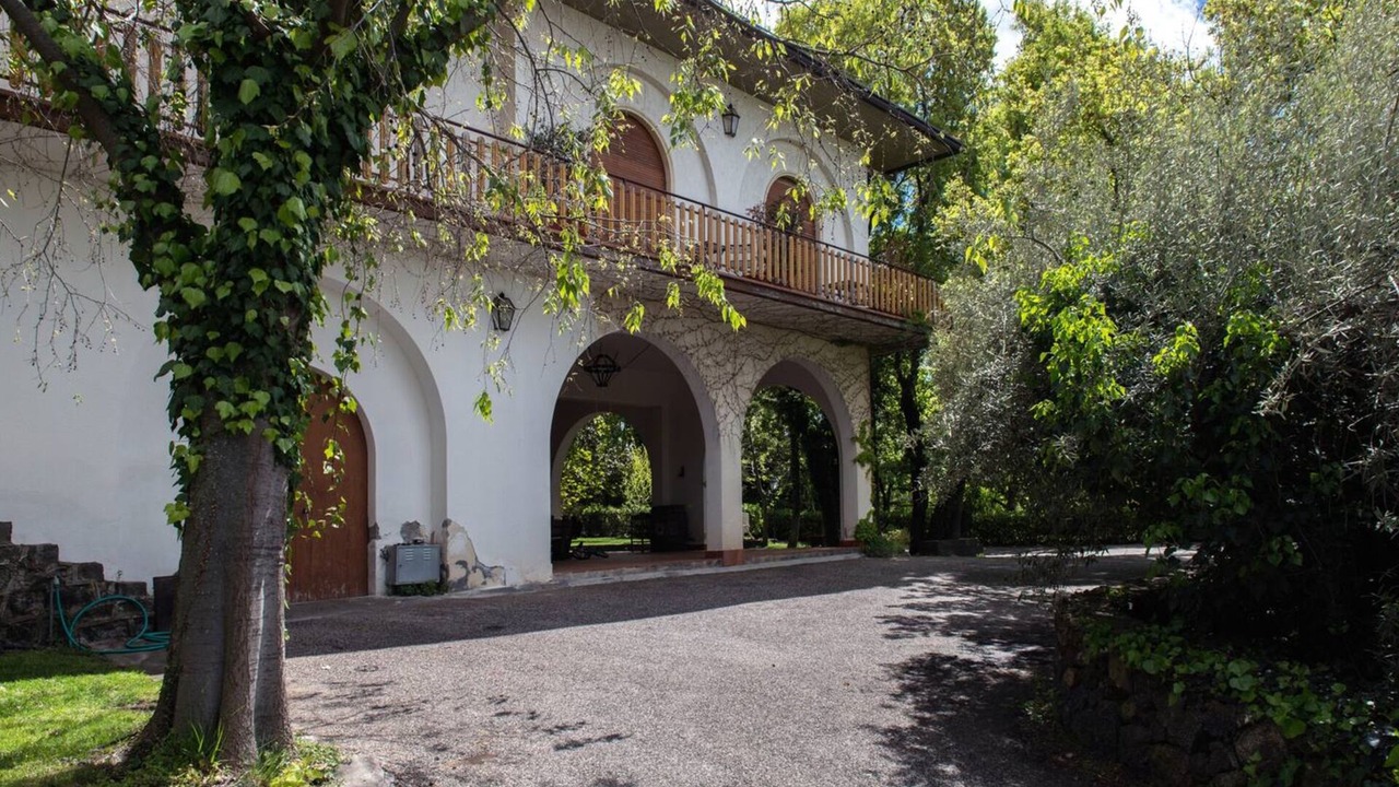 Photo of Outdoor in Ragalna