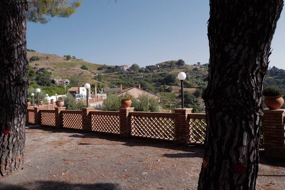 Photo of Patio Balcony in Castelmola