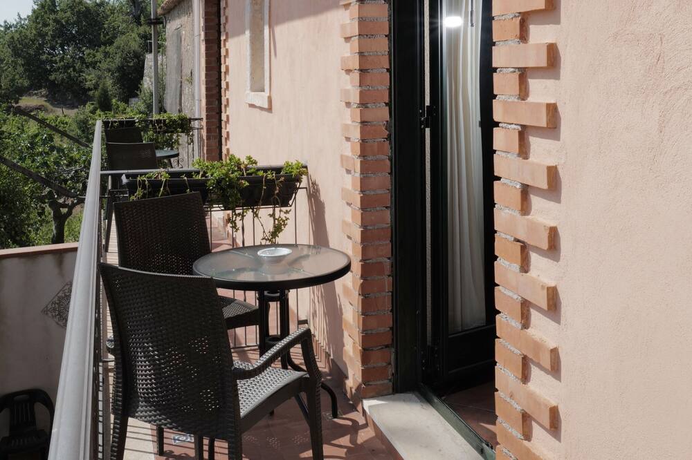 Photo of Patio Balcony in Castelmola