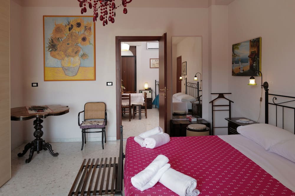 Photo of Bedroom in Castelmola