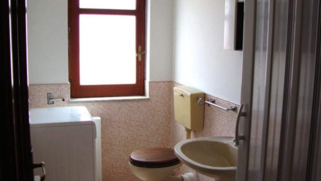 Photo of Bathroom in Capri Leone