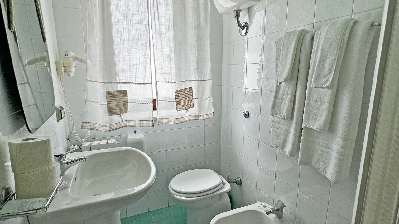 Photo of Bathroom in Gangi