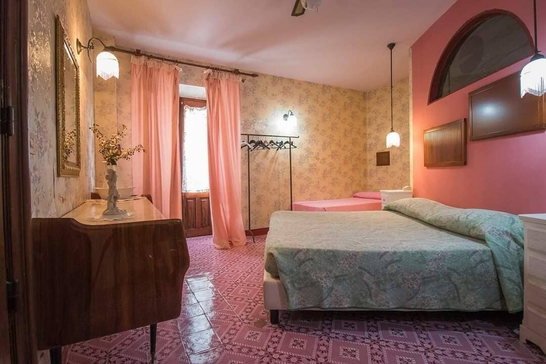 Photo of Bedroom in Gangi