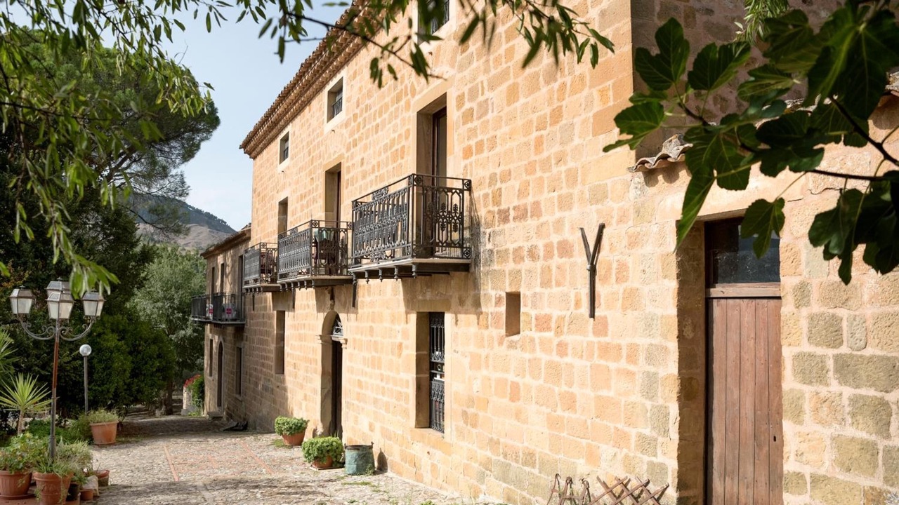 Photo of Outdoor in Gangi