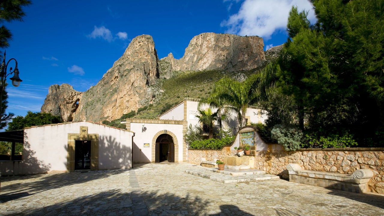 Photo of Outdoor in Macari