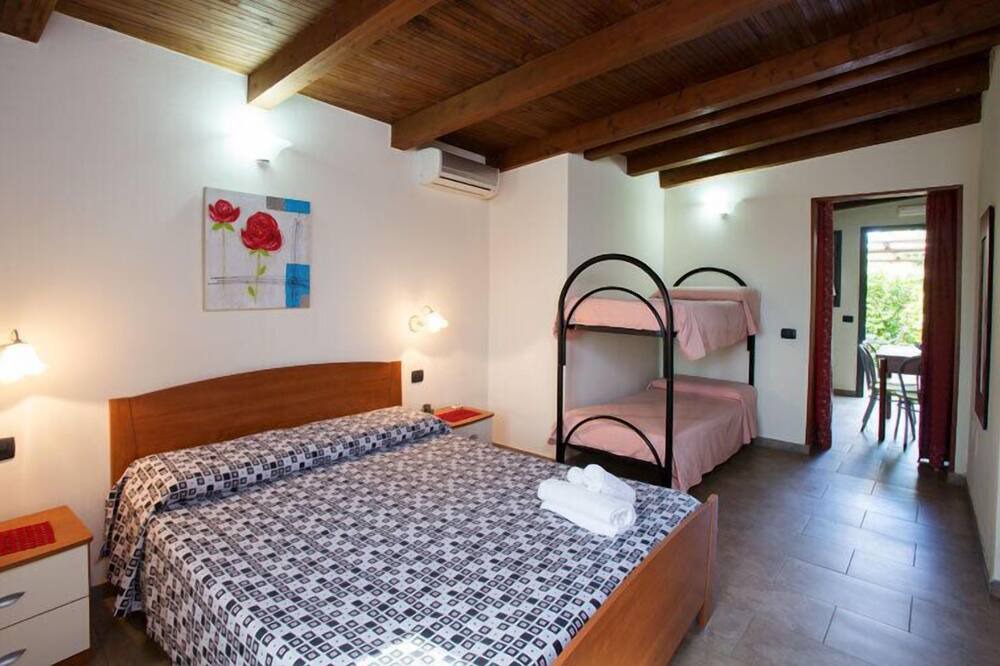 Photo of Bedroom in Santa Maria del Focallo