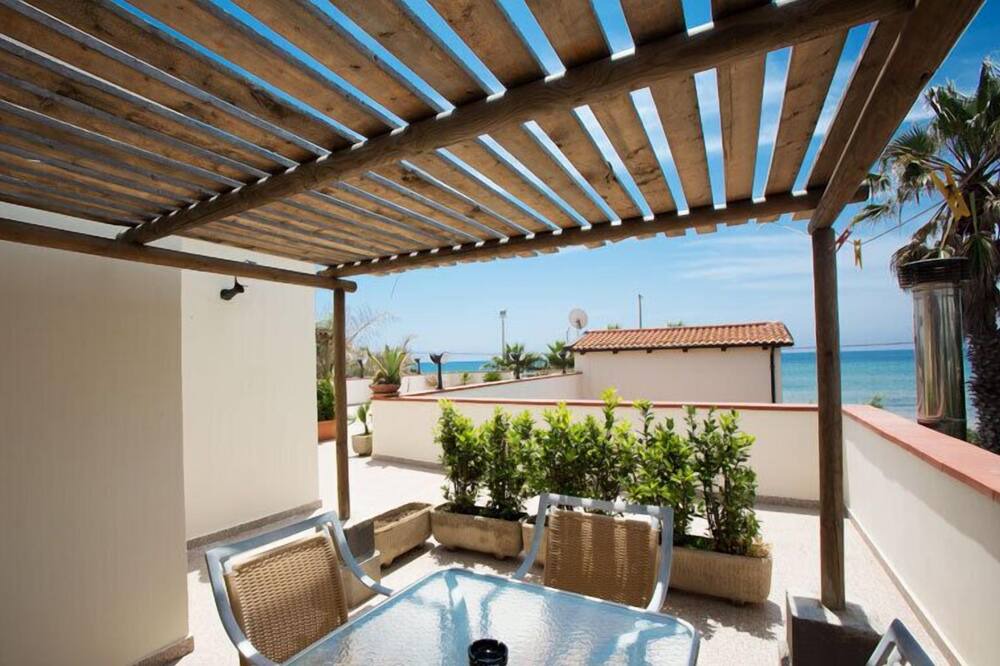 Photo of Patio Balcony in Santa Maria del Focallo
