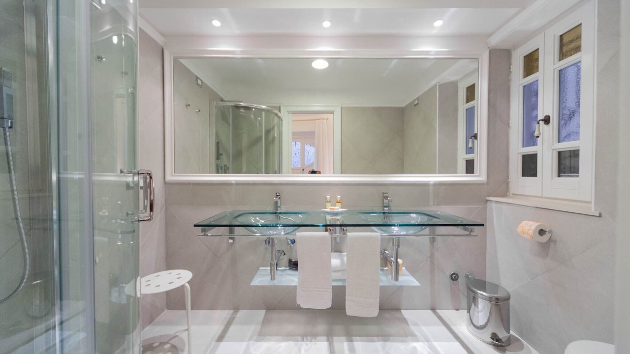 Photo of Bathroom in Canneto