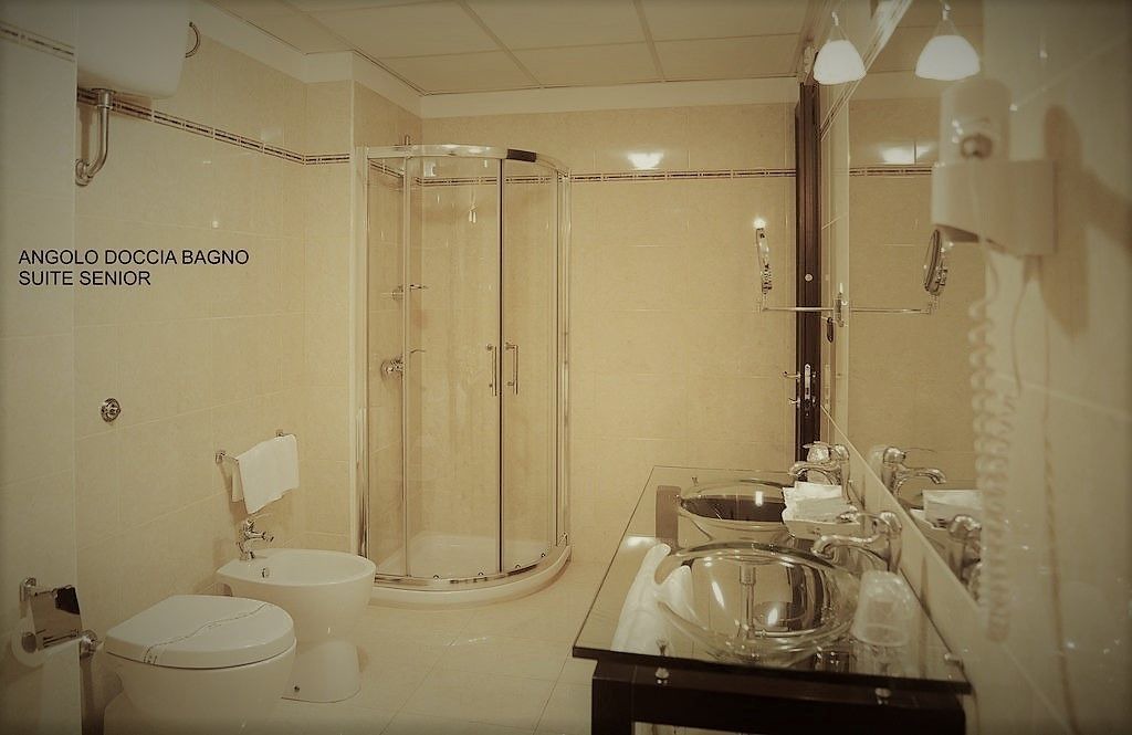 Photo of Bathroom in Cassino