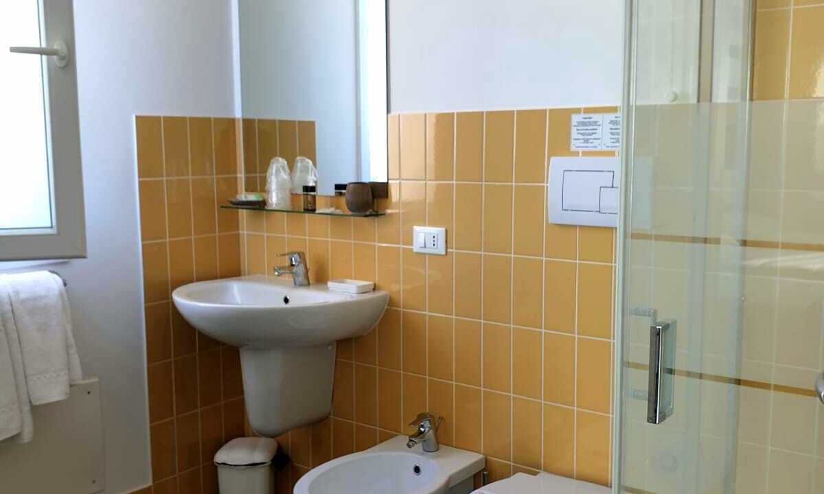 Photo of Bathroom in Chiaramonte Gulfi