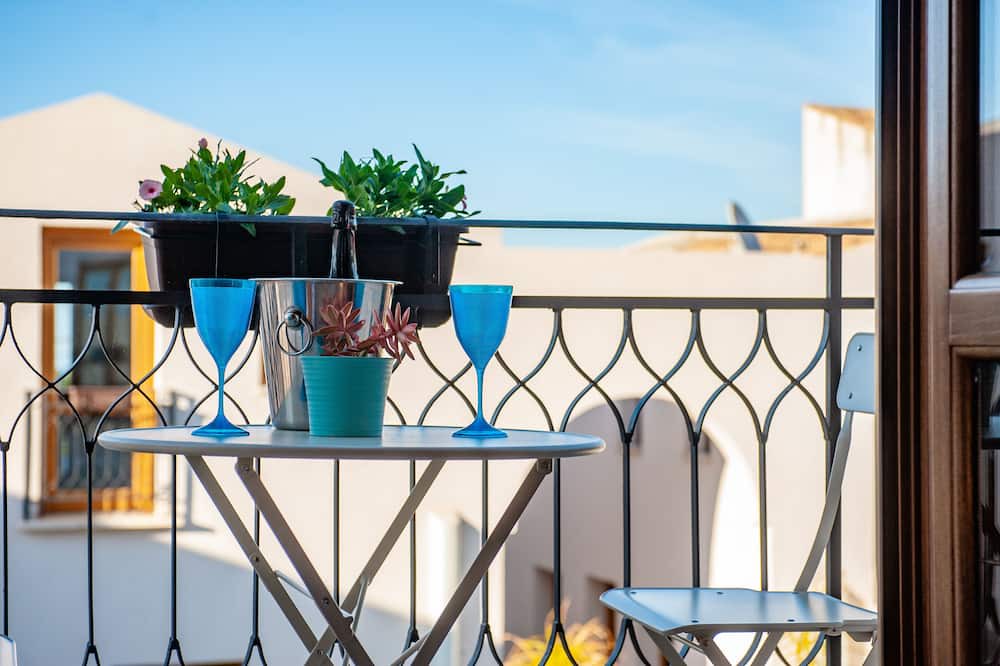 Photo of Patio Balcony in Scopello