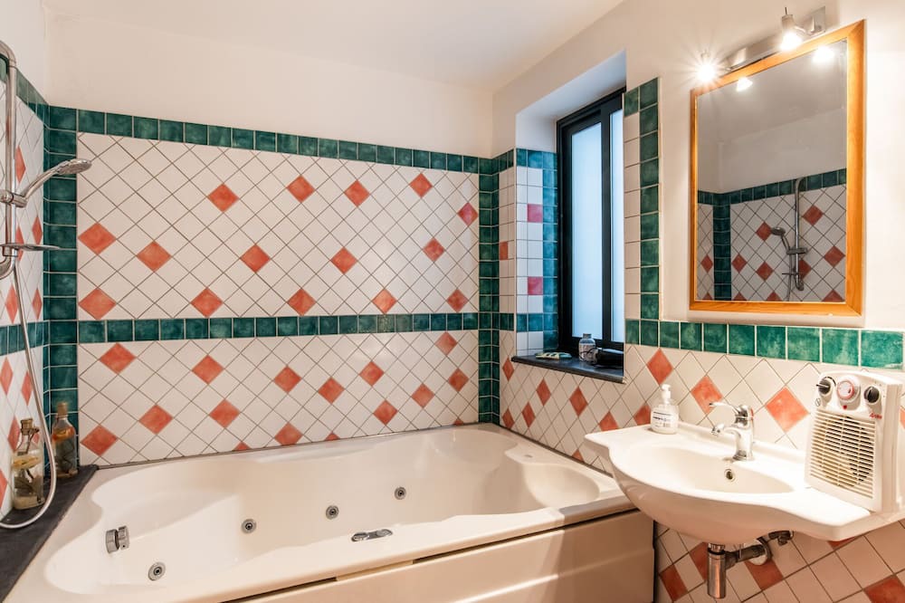 Photo of Bathroom in Coste