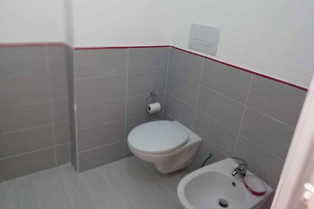 Photo of Bathroom in Porticato