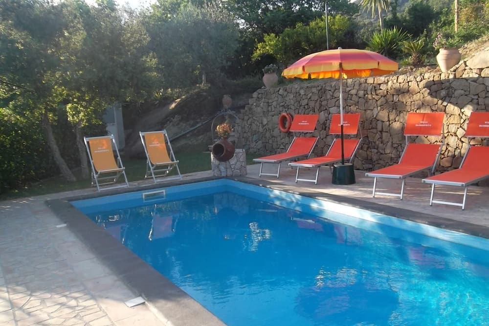 Photo of Outdoor in Mitogio