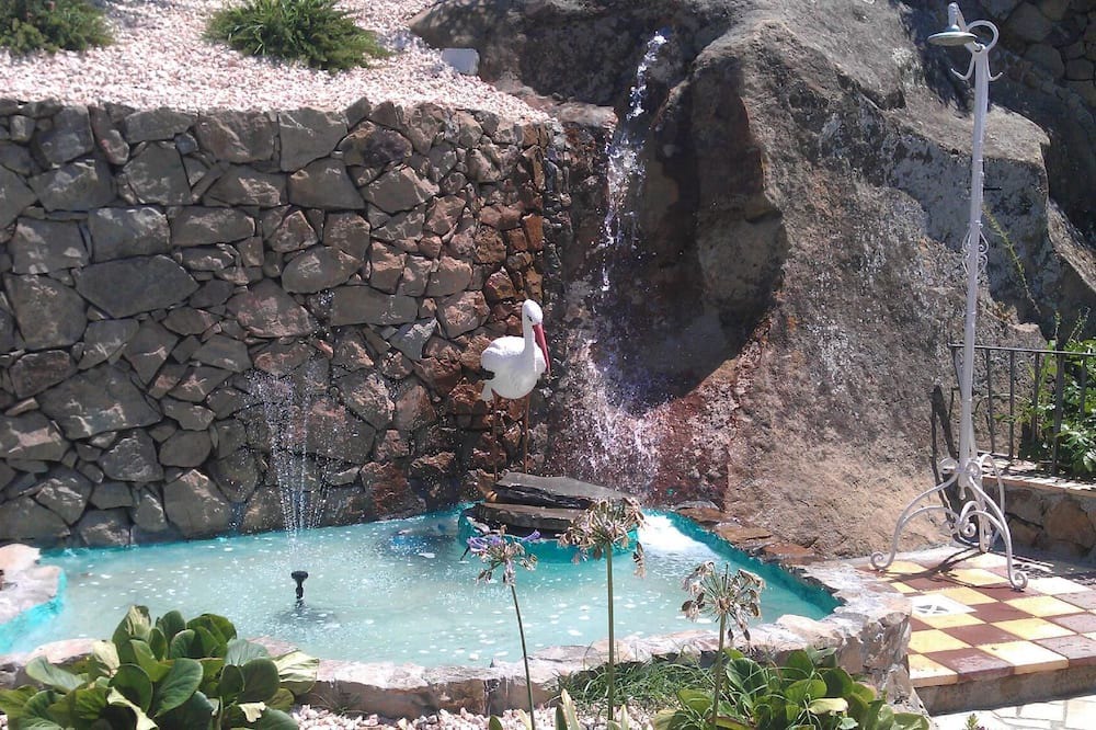 Photo of Outdoor in Mitogio