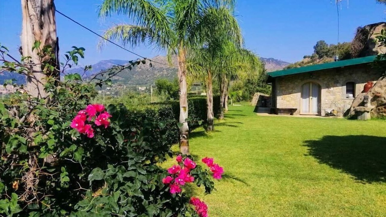 Photo of Outdoor in Mitogio