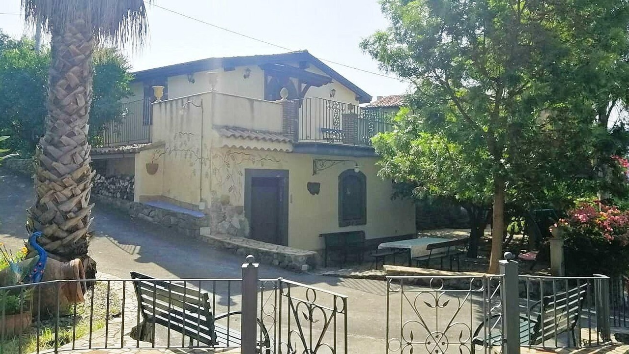Photo of Outdoor in Mitogio