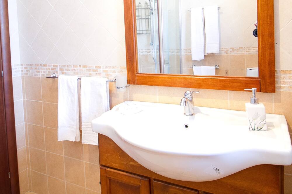 Photo of Bathroom in Trecastagni