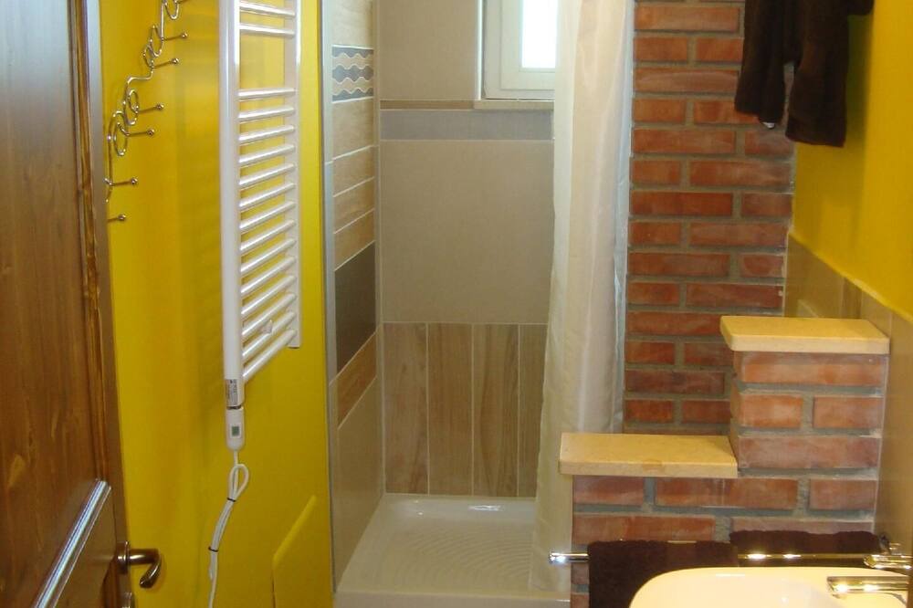 Photo of Bathroom in Rodi Milici
