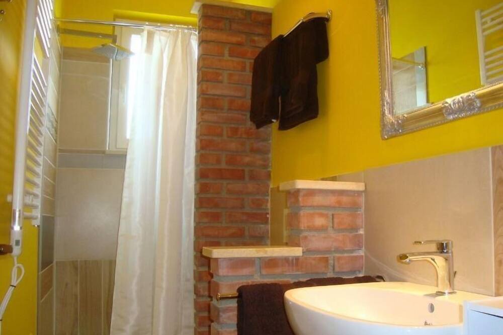 Photo of Bathroom in Rodi Milici
