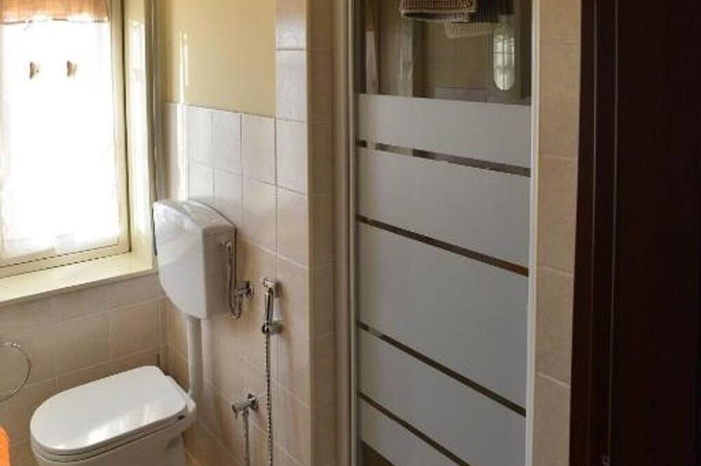 Photo of Bathroom in Villaggio del Pino-Le Ginestre