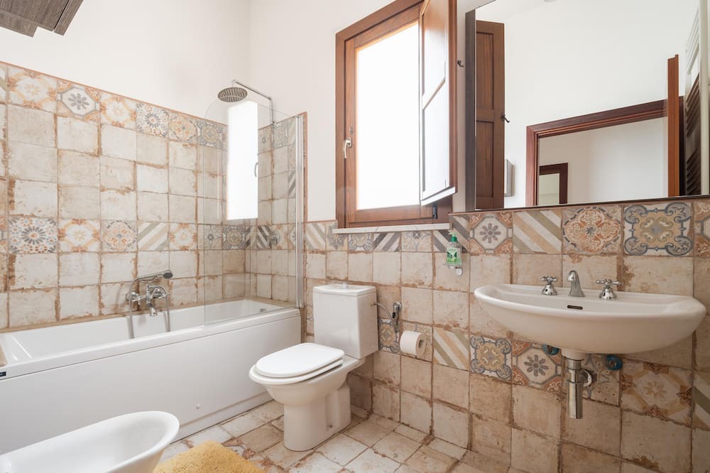 Photo of Bathroom in Sant'Andrea Bonagia